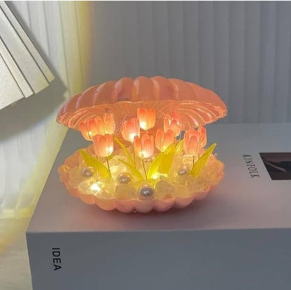 Pearl Tulip Lamp